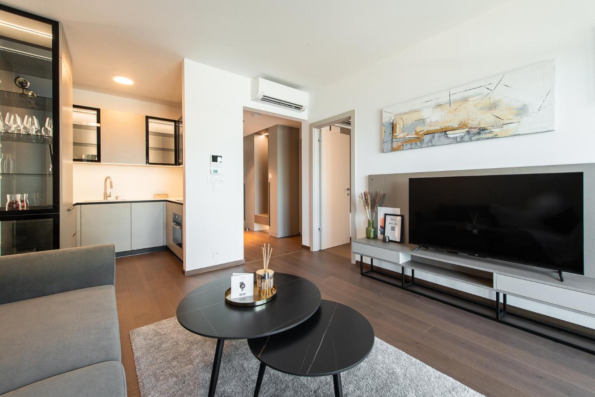 Nikas Eurovea Apartments - Free Parking Bratislava Eksteriør billede