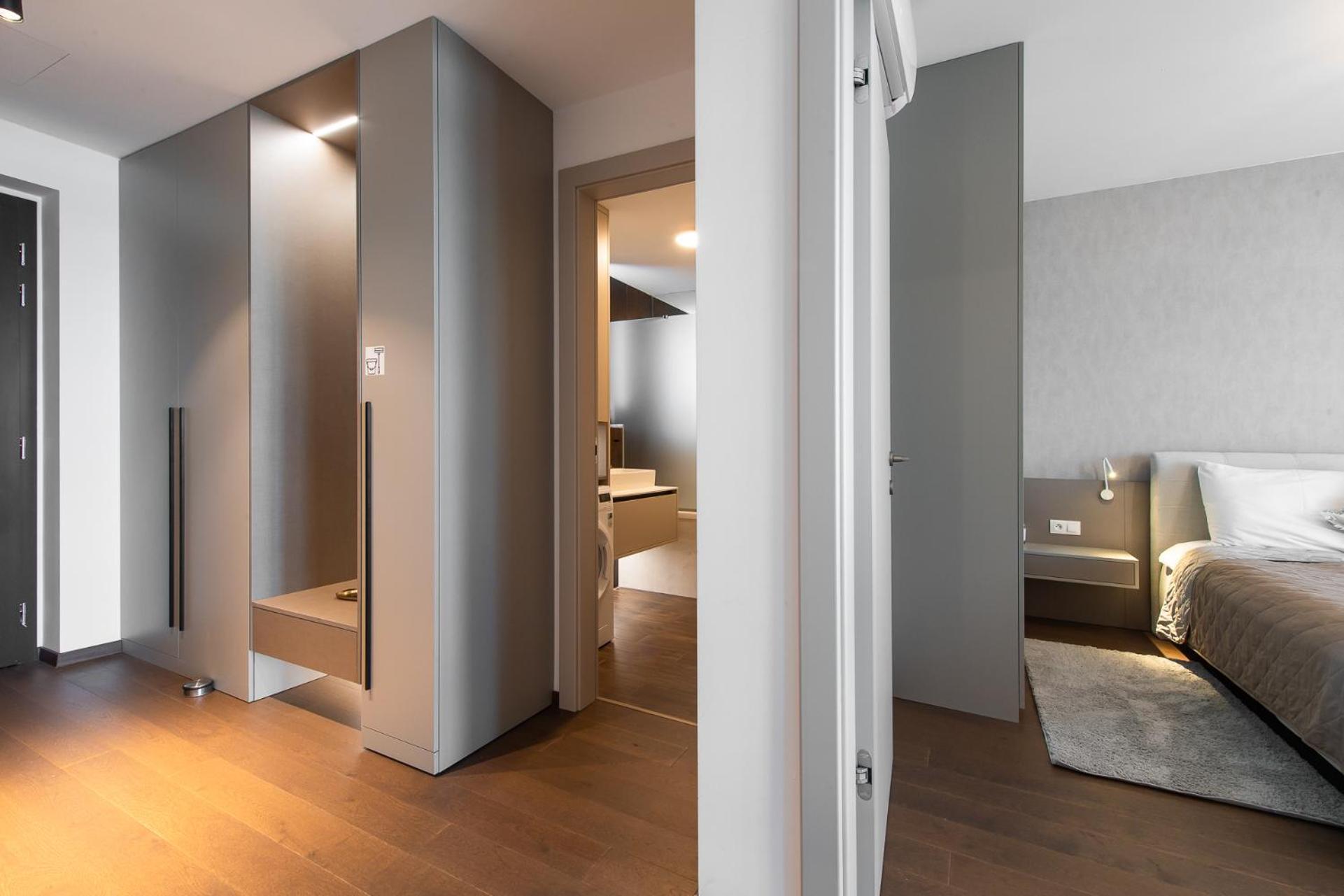 Nikas Eurovea Apartments - Free Parking Bratislava Eksteriør billede